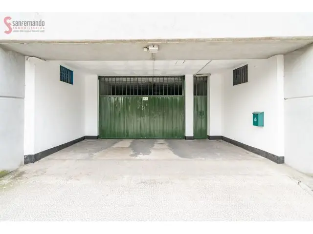 Garaje Cerrado en Dávila Centro Santander