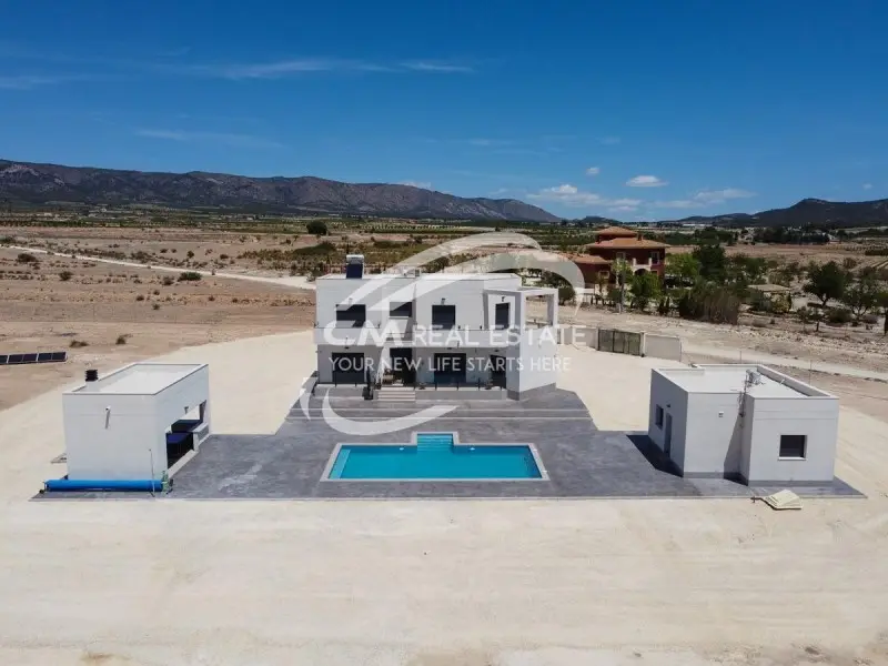 Venta Villa Luminosa Pinoso Nueva
