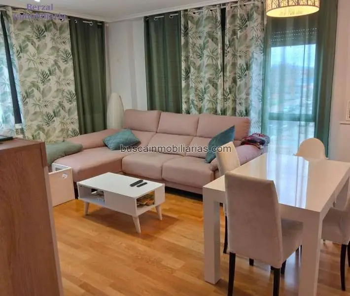 Piso en venta en Logroño Valdegastea