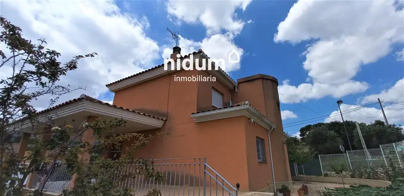 Chalet en Xativa con Vistas al Castillo
