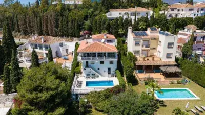 Villa en venta en Campo de Mijas 7 dormitorios vistas al mar