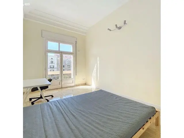 Habitacion en Francesc Macia Barcelona