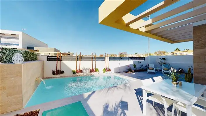 Villa de Lujo en Venta Los Montesinos 3 Dormitorios