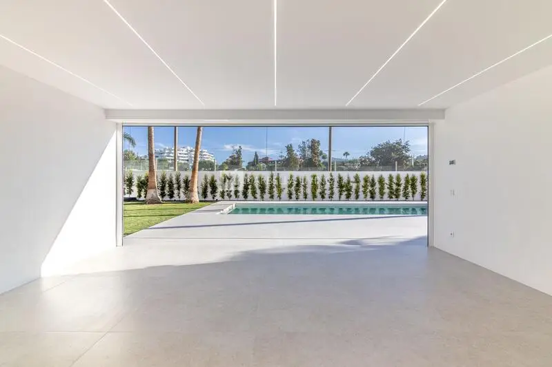 Villa de 4 Dormitorios en San Pedro Alcántara