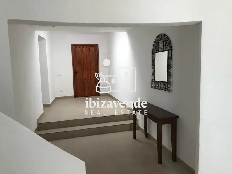 Villa de Lujo con 4 Dormitorios en Ibiza