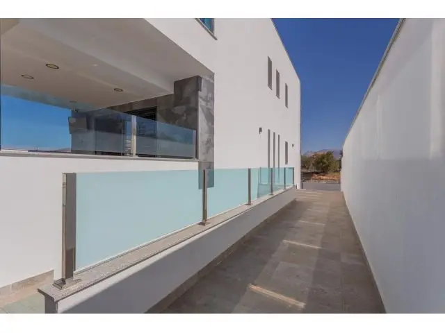 Casa en Los Cortijos Atarfe 350m2 4 habitaciones Piscina