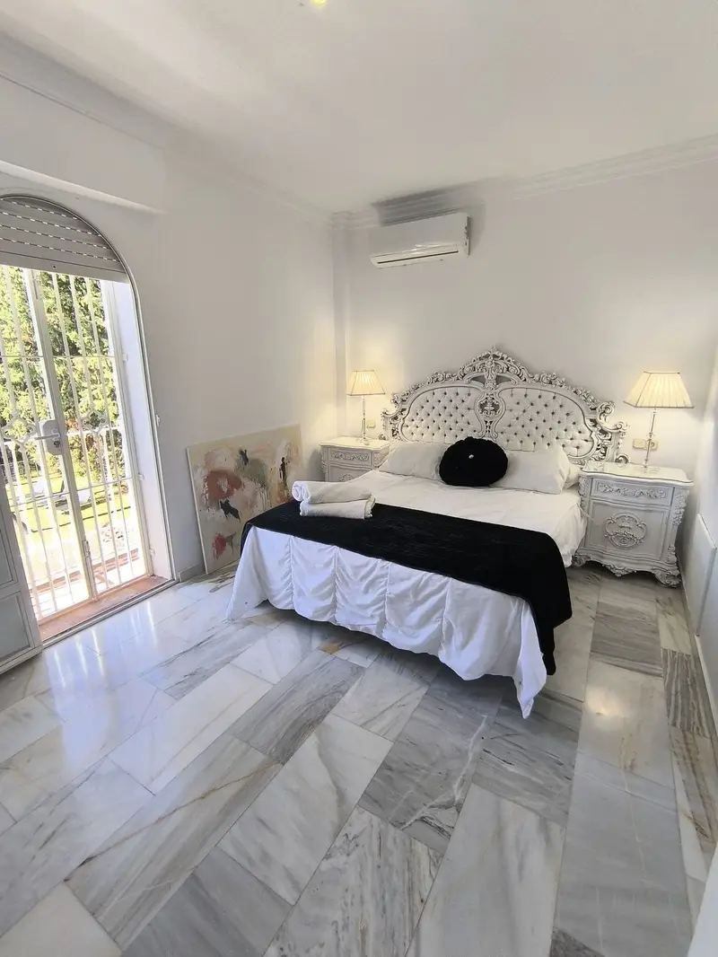 Villa de Lujo 6 Dormitorios Estepona Costa del Sol