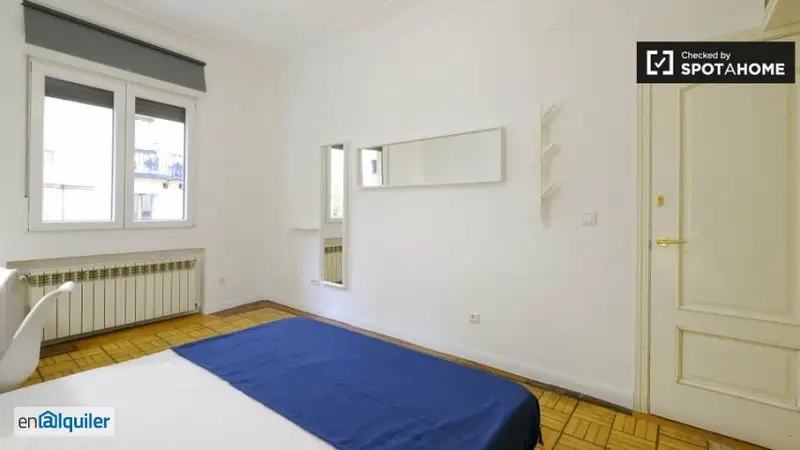Habitacion Doble en piso compartido Argüelles Madrid