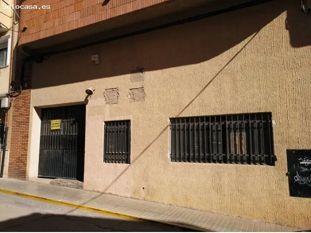 Local Comercial en Almansa - 130m2 - Ideal Almacen