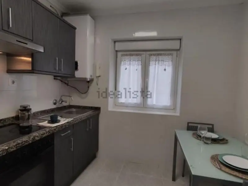 Piso Reformado en Oviedo con Inquilino - Oportunidad de Inversion