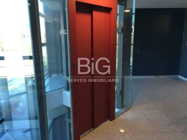 Oficina en Alquiler en El Rengle 100m² 3 Despachos