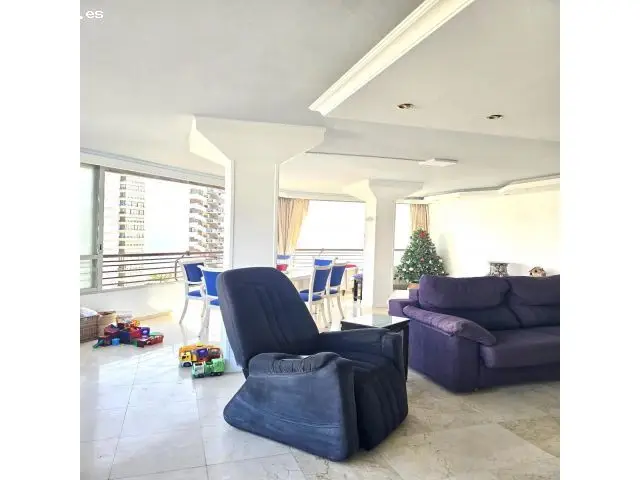 Piso en Venta Benidorm Playa Levante 170m2 3 Dormitorios 2 Baños