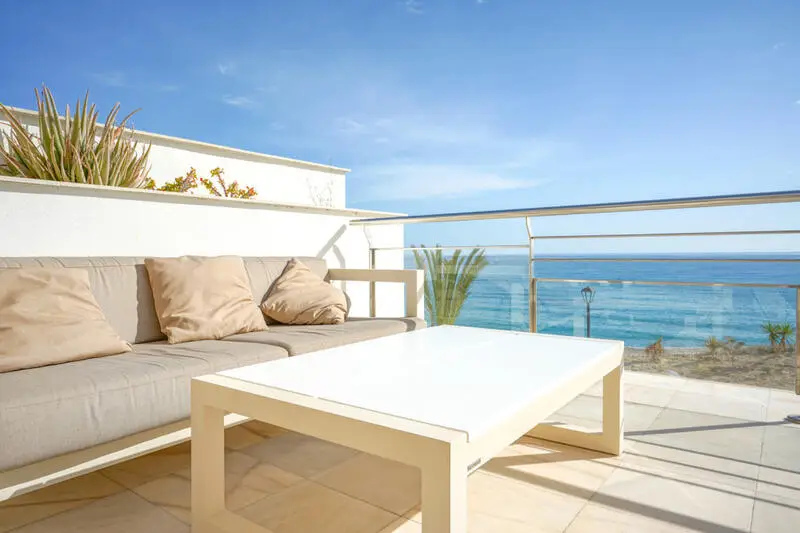 Apartamento en venta El Campello: 2 dormitorios, playa, spa