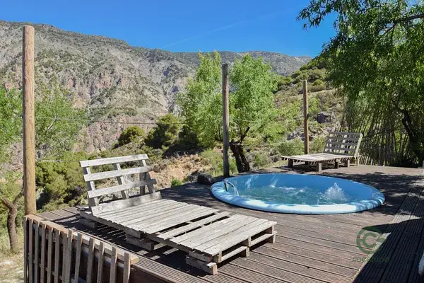 Finca con Cabaña Moderna en Sierra Nevada 143ha