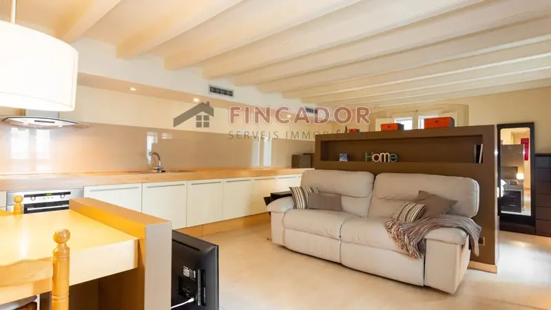 Piso Reformado en Gracia 50m2  Ideal Inversores