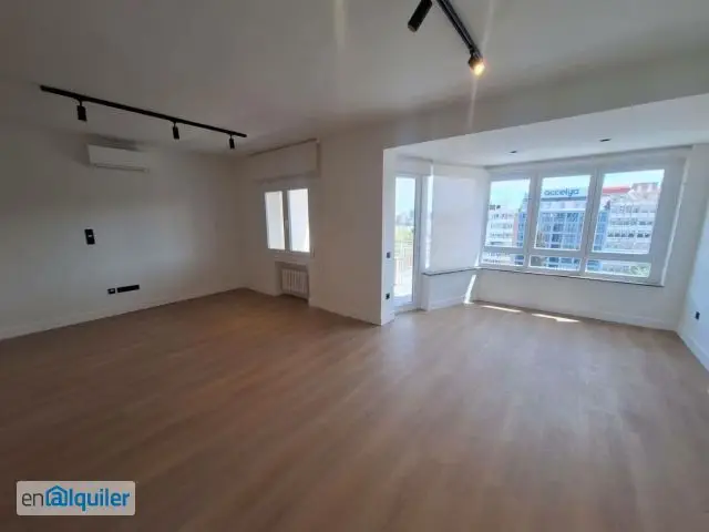 Atico en Alquiler Chamartín 140m2 3 Dorm 2 Baños Terraza Garaje
