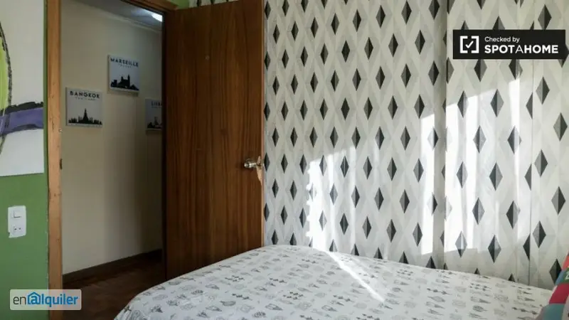 Habitación Alcalá Henares Apartamento 5 Dormitorios Balcón