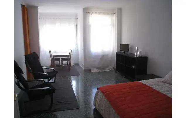 Apartamento 6 Dormitorios 3 Baños Barcelona Estudiantes Les Corts