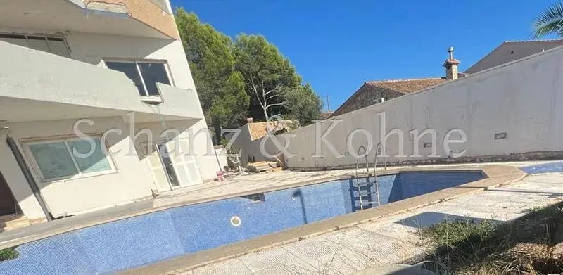 Chalet en Tolleric Mallorca con Piscina y Vistas al Mar