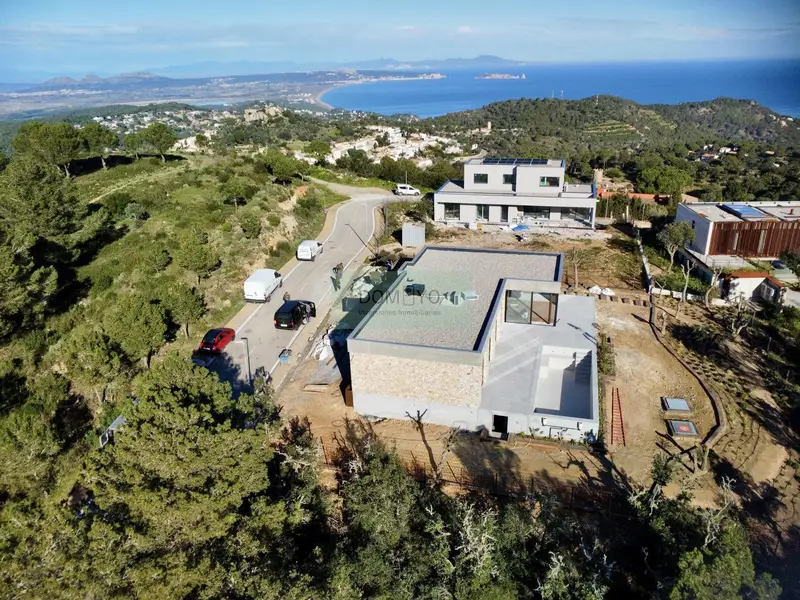 Casa Lujosa en Mirador Begur con Vistas al Mar
