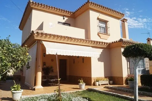 Chalet en venta Club de Tenis La Barrosa Chiclana de la Frontera
