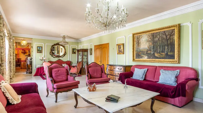 Casa-Villa de 6 Dormitorios alquiler Madrid, España