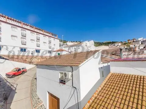 Casa en Canillas de Albaida 80m2 Azotea Vistas Impresionantes