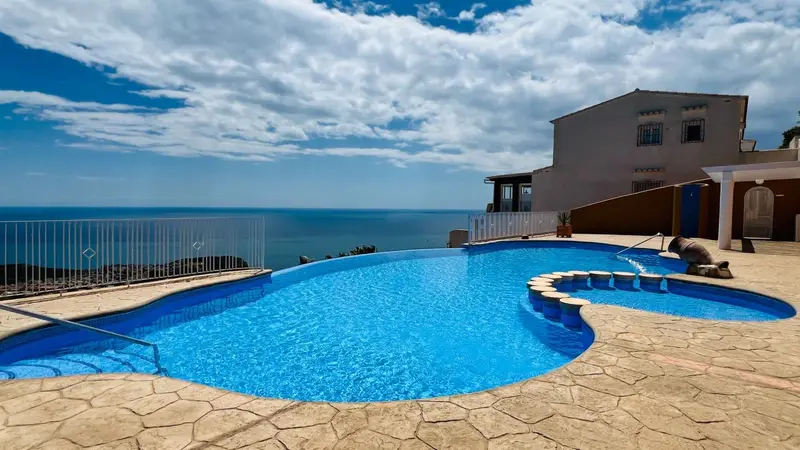 Apartamento en Venta Cumbre del Sol Vistas al Mar 2 Dormitorios