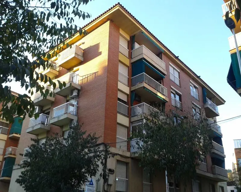 Local en Sant Andreu de la Barca 131m2