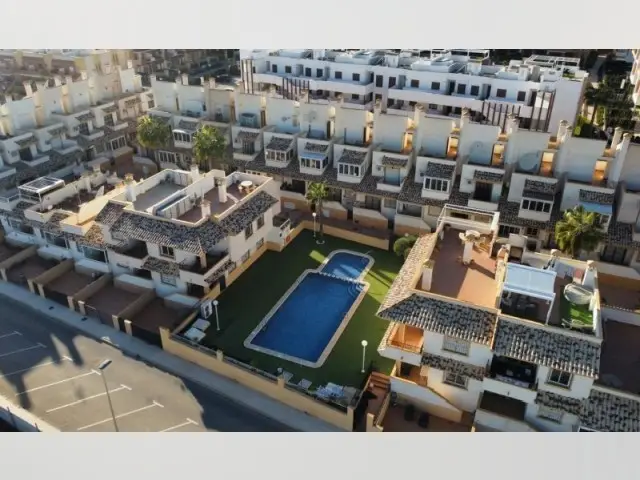Piso 3 Dormitorios Orihuela Costa
