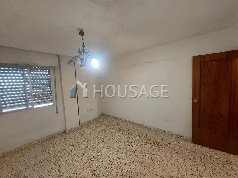 Piso en venta en Villena 4 habitaciones 86m2 terraza ascensor