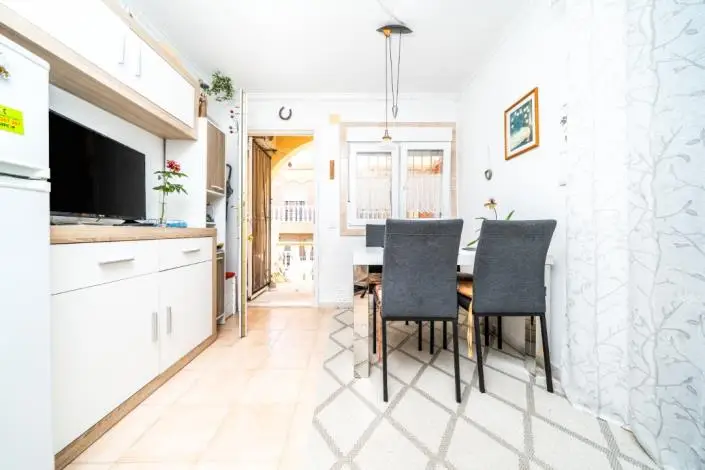 1 Bed Townhouse for sale