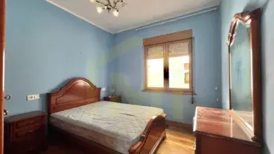 Piso en Venta Vallob	ín 3 Dormitorios Baño Reformado Ascensor
