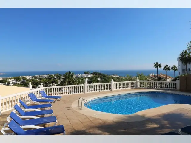 Apartamento 5 Dormitorios Costa del Sol Golf Vistas