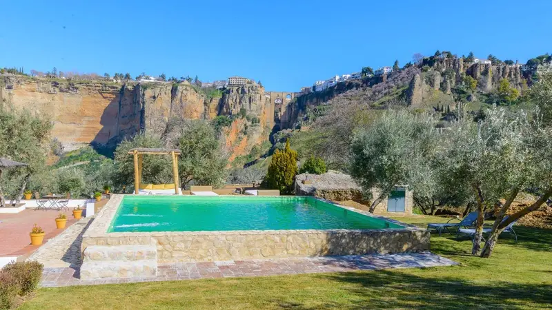 Casa Rural con Piscina Privada en Ronda Málaga
