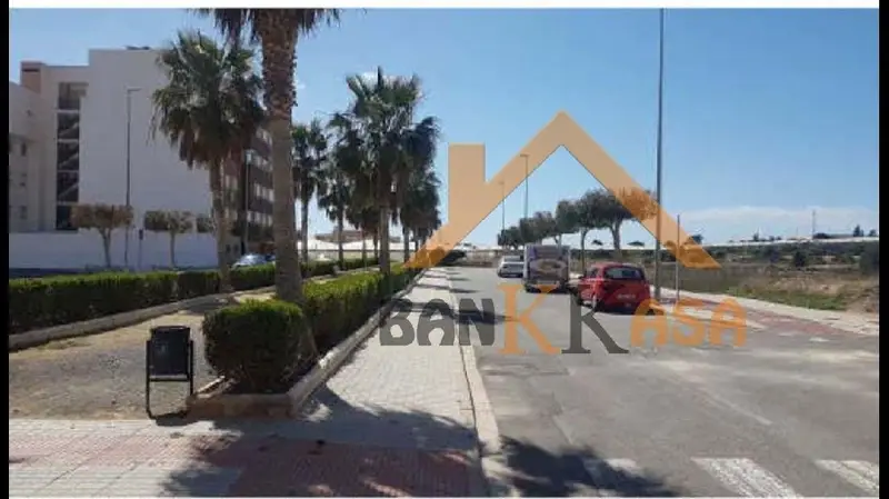 Venta Terreno El Ejido Oeste 453m2 26 Viviendas