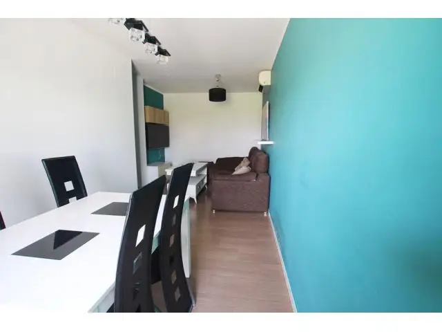 Piso VPO Reformado con Garaje y Trastero Zona Sur