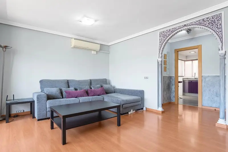 Venta Piso con Piscina en San Gabriel - Reformado