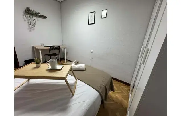 Habitaci	ón 105m	² Alcal	á de Henares Estancia Media Larga