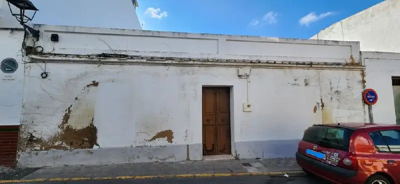 Casa en venta en Centro Gibraleón 300m2 para reformar