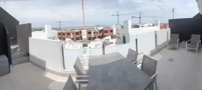 Atico en Alquiler Torrevieja Septiembre Junio 65m2 2Dormitorios 2Baños Terraza Piscina