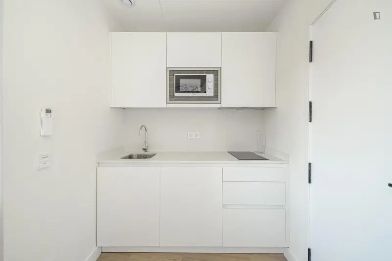Alquiler Habitaciones Amuebladas Málaga Coliving Servicios Incluidos