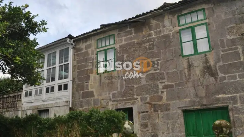 Casa Rústica en Venta en O Salnés 250m2