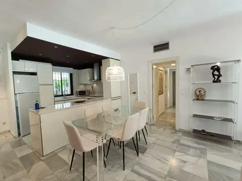 Piso de 3 Dormitorios alquiler Marbella, España