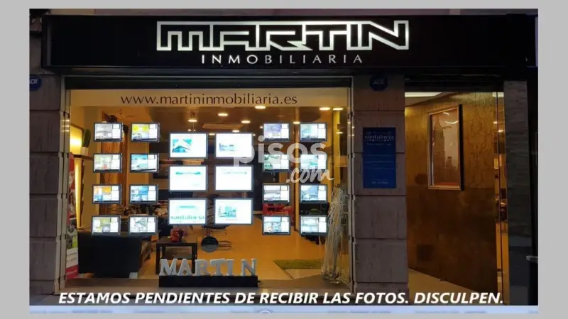 Chalet en venta con bodega y terreno en Camino de Lucena