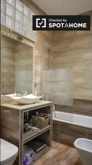 Apartamento 4 dormitorios 2 baños Madrid Spotahome