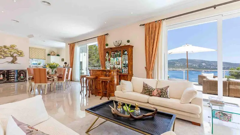 Chalet en venta en Torrenova Mallorca con vistas al mar