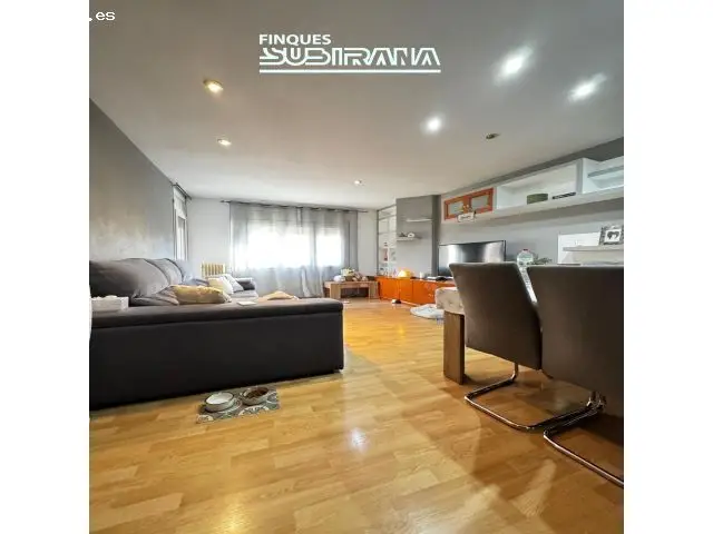 Pis 90m2 Igualada Zona Tranquila Cerca Servicios
