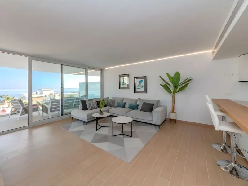 Apartamento en Carvajal Fuengirola Malaga 2 dormitorios 2 baños