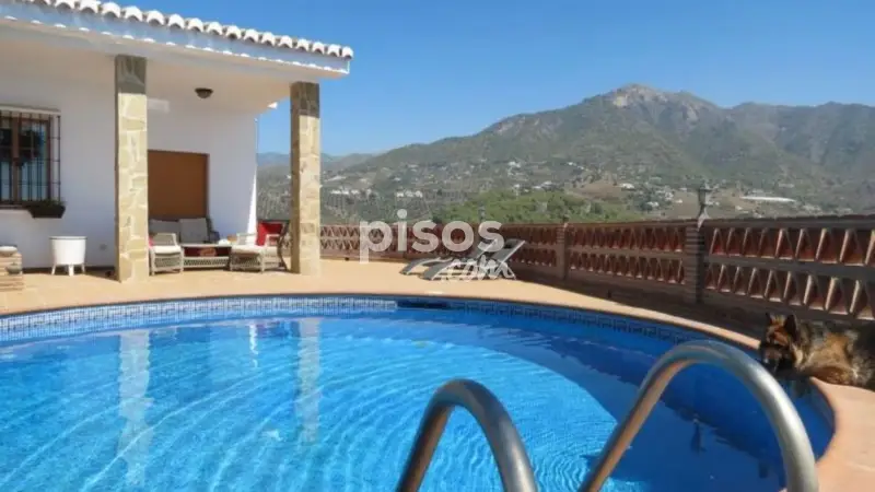 Chalet en alquiler en Frigiliana